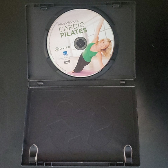Mari Winsor Pilates Collection-3 DVD Set - Picture 7 of 8